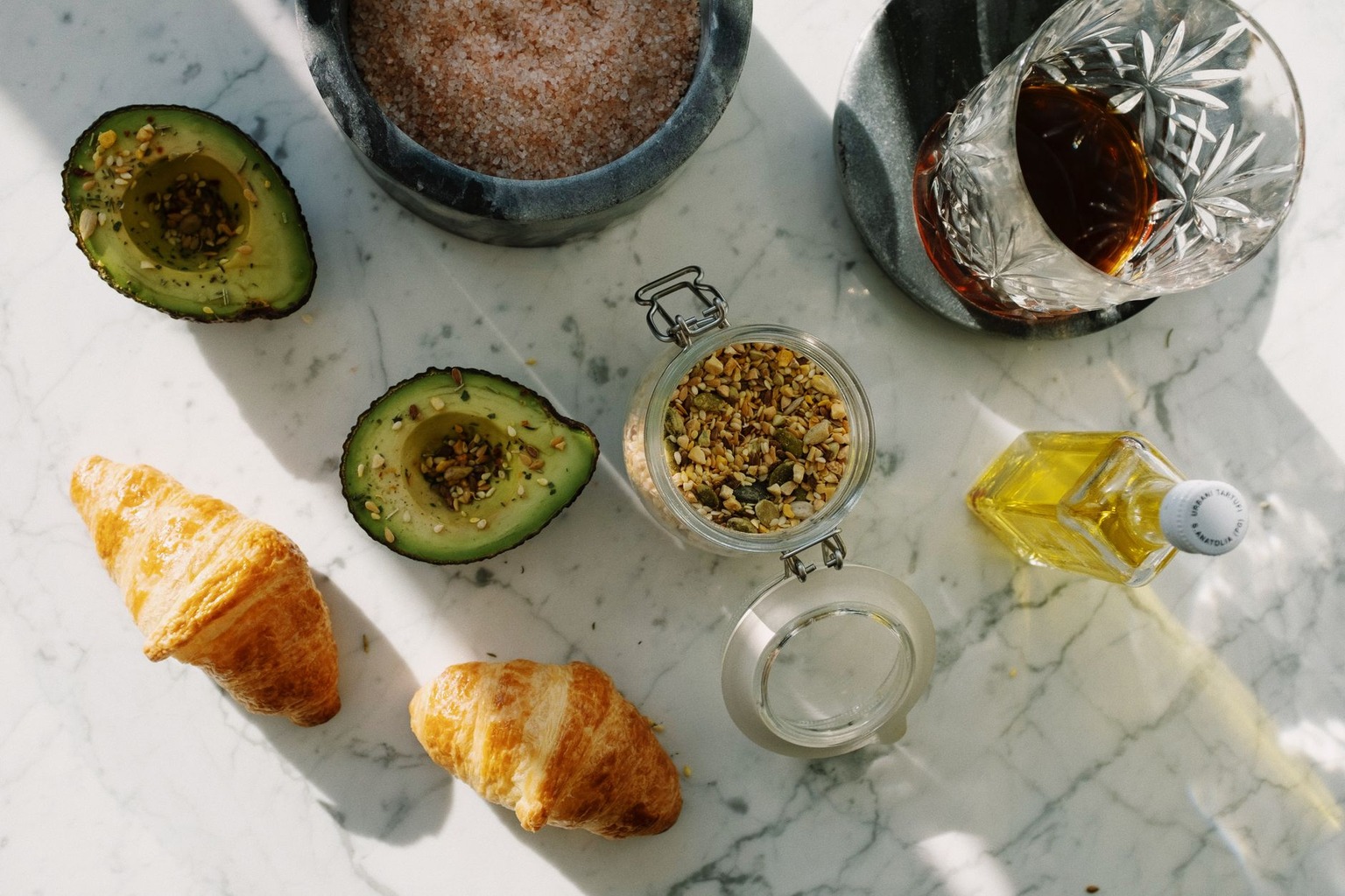 Role of Healthy Fats in Nutrition — Balancing Fats for Fat Loss and Muscle Retention